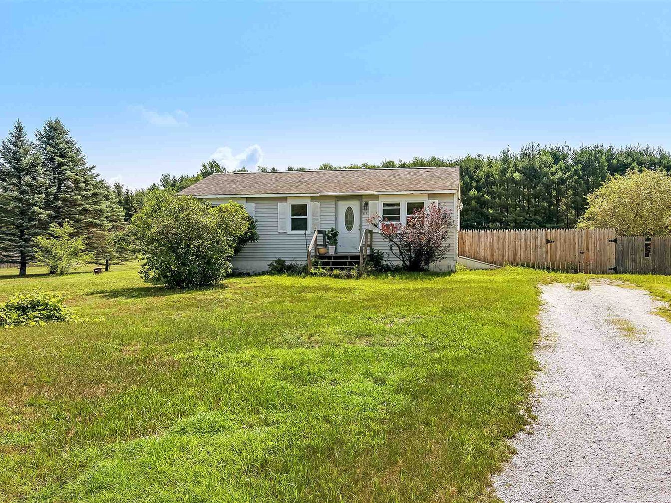 173 Ridgeview Dr, Milton, VT